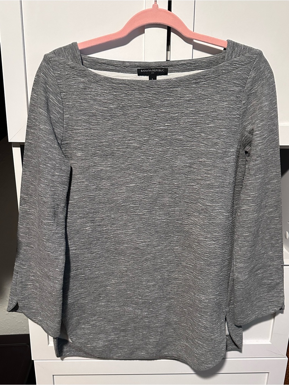 Banana Republic Gray Textured Bell Sleeve Top Size Small